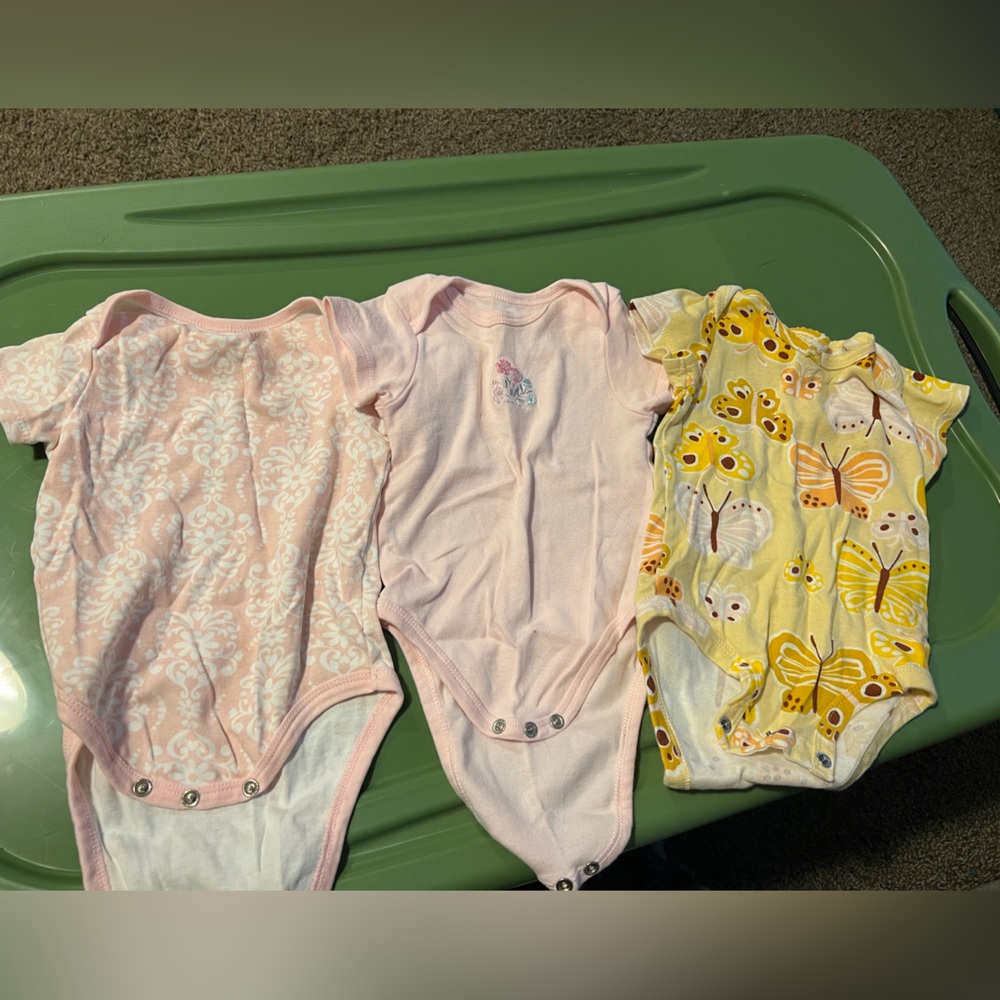 3 onsies